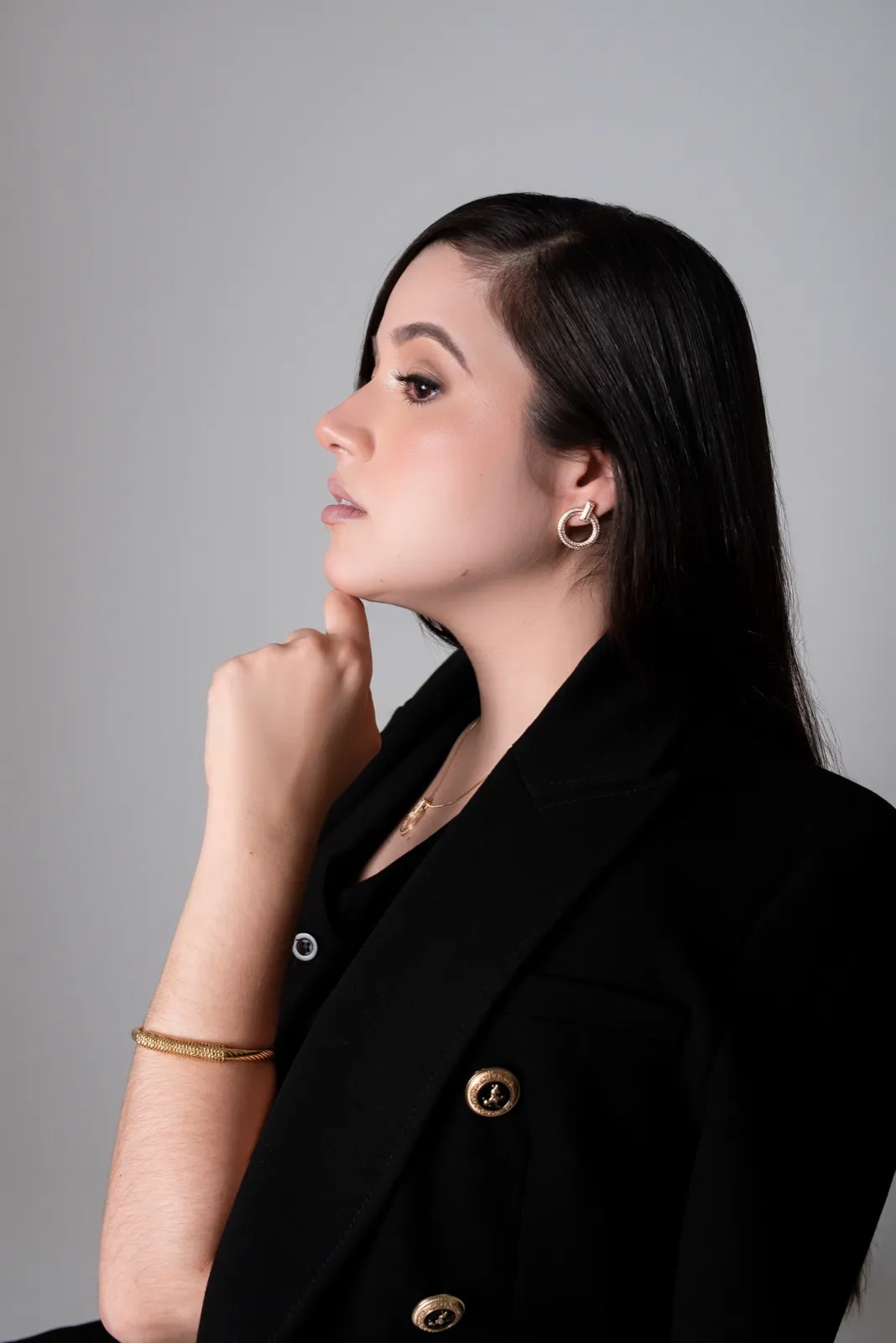 Dra. Thaís Alves